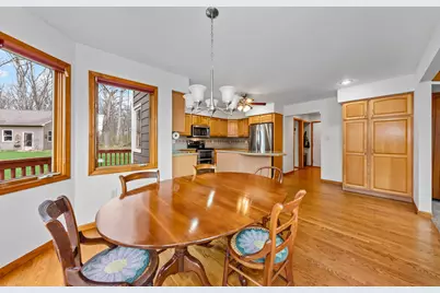 11460 Hearthside Drive, Pinckney, MI 48169 - Photo 14