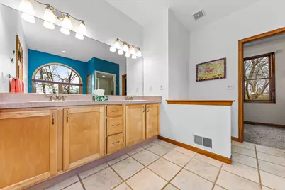 11460 Hearthside Drive, Pinckney, MI 48169 - Photo 28