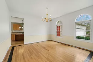 5115 Queen Victoria Ln, Kalamazoo, MI 49009 - Photo 4