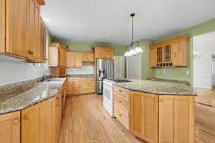 5115 Queen Victoria Ln, Kalamazoo, MI 49009 - Photo 14