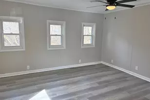 207 N Osmun St, Greenville, MI 48838 - Photo 10