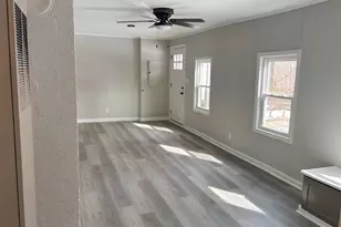 207 N Osmun St, Greenville, MI 48838 - Photo 12