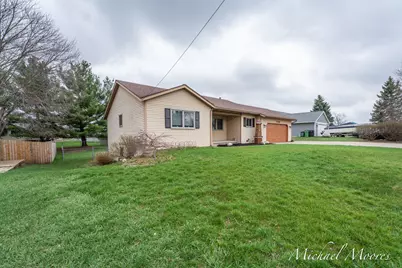 7130 28th Avenue, Hudsonville, MI 49426 - Photo 2