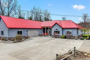 8662 W Edgewood Rd, Mears, MI 49436 - Photo 32
