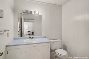 314 Foxcroft Cir, Holland, MI 49423 - Photo 20