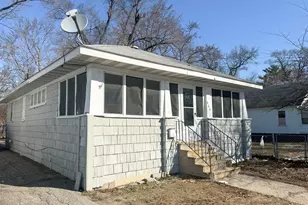 866 Fleming Ave, Muskegon, MI 49442 - Photo 2