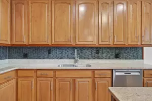 2255 N Portage Rd, Jackson, MI 49201 - Photo 12