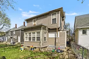 1130 Jackson St NW, Grand Rapids, MI 49504 - Photo 6