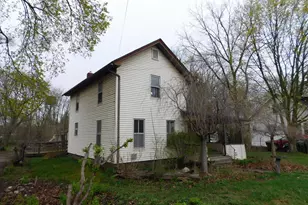 124 S Chipman St, Owosso, MI 48867 - Photo 2