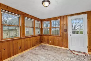 425 S Cedar St, Allegan, MI 49010 - Photo 24