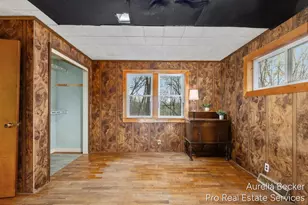 425 S Cedar St, Allegan, MI 49010 - Photo 26