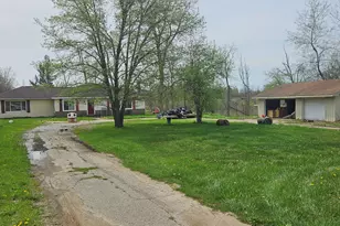 43493 Co Rd 388, Bloomingdale, MI 49026 - Photo 2