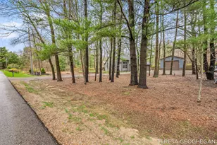 3283 Lorrimar Ln, Saugatuck, MI 49453 - Photo 32