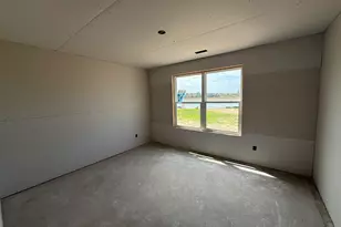 9565 Shoreway Dr, West Olive, MI 49460 - Photo 14