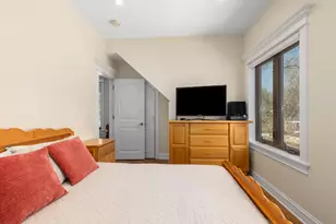79 Pershing St, South Haven, MI 49090 - Photo 34