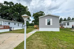 69205 Garver Lake Rd, Edwardsburg, MI 49112 - Photo 18