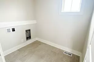 8366 Bauerridge Ave, Jenison, MI 49428 - Photo 14