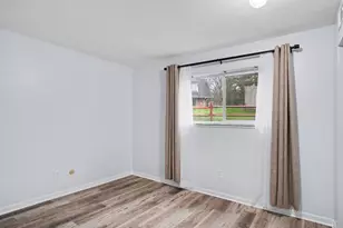 6712 Cascade Rd SE, Grand Rapids, MI 49546 - Photo 14
