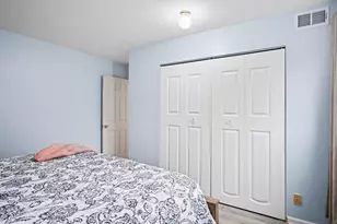 6712 Cascade Rd SE, Grand Rapids, MI 49546 - Photo 12