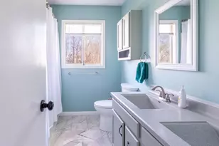 725 Brittany Ct SE, Grand Rapids, MI 49548 - Photo 18