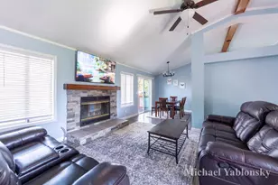 725 Brittany Ct SE, Grand Rapids, MI 49548 - Photo 6