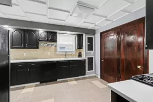 206 S Lakeview St, Sturgis, MI 49091 - Photo 4