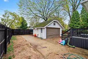 206 S Lakeview St, Sturgis, MI 49091 - Photo 16