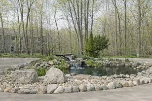 4915 Stockbridge Dr, Saint Joseph, MI 49085 - Photo 4