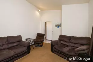 414 E Hackley Ave, Muskegon, MI 49444 - Photo 10