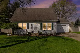 3 Carol Ct, Coldwater, MI 49036 - Photo 2