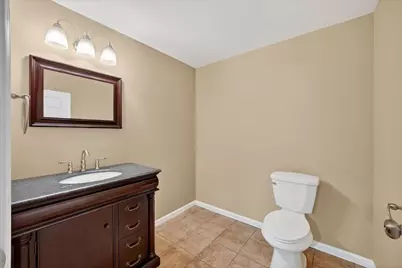 27118 Walloon Way, Brownstown, MI 48134 - Photo 20