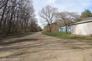 6342 Old Allegan Rd, Saugatuck, MI 49453 - Photo 14
