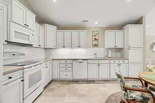 1229 Waterwalk Dr, Holland, MI 49423 - Photo 8