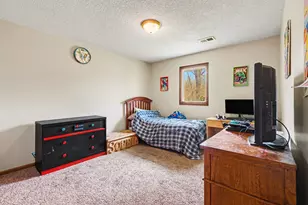 630 E St Joseph St, Paw Paw, MI 49079 - Photo 18
