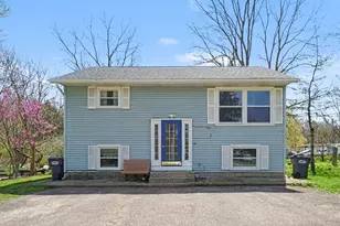 630 E St Joseph St, Paw Paw, MI 49079 - Photo 2