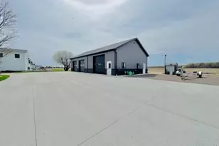 13773 Saubee Rd, Lake Odessa, MI 48849 - Photo 12