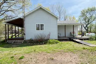 1011 E Copeland Rd, Montgomery, MI 49255 - Photo 4