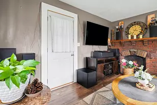 2961 W Dickman Rd, Springfield, MI 49037 - Photo 6
