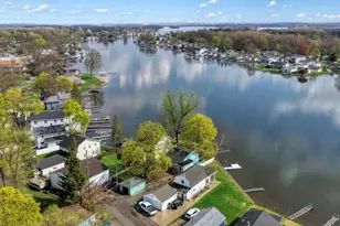 131 N Lakeside Dr, Michigan Center, MI 49254 - Photo 14