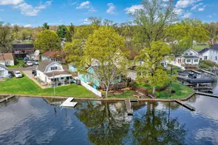 131 N Lakeside Dr, Michigan Center, MI 49254 - Photo 4