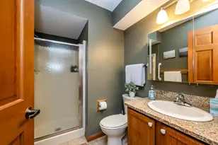 197 Wayne St, Saint Joseph, MI 49085 - Photo 12