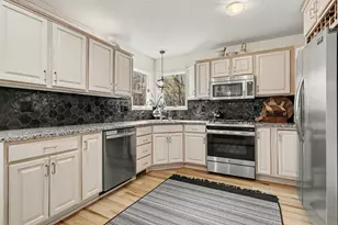 9193 Bunkerhill, Richland, MI 49083 - Photo 12
