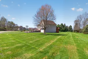 11437 Saddlebrook Cir, Pinckney, MI 48169 - Photo 50