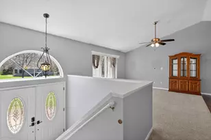 11437 Saddlebrook Cir, Pinckney, MI 48169 - Photo 32