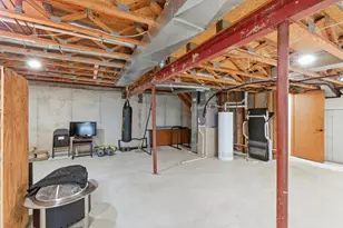7779 Newport Dr, Clarkston, MI 48348 - Photo 22