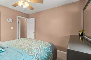 5845 Plainfield St, Dearborn Heights, MI 48127 - Photo 22