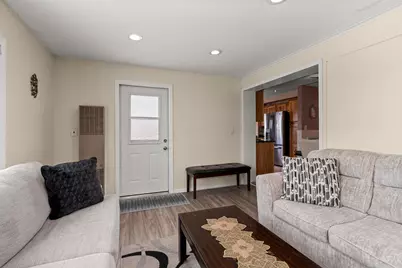 5845 Plainfield Street, Dearborn Heights, MI 48127 - Photo 16