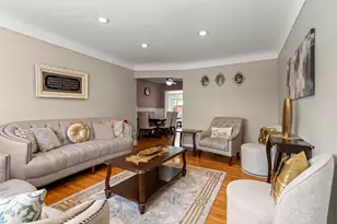 5845 Plainfield St, Dearborn Heights, MI 48127 - Photo 4