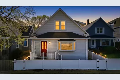 619 Lake Street, Saint Joseph, MI 49085 - Photo 2