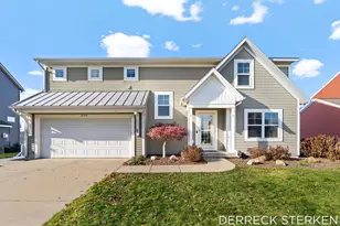 2749 Blue Stem Dr, Zeeland, MI 49464 - Photo 2